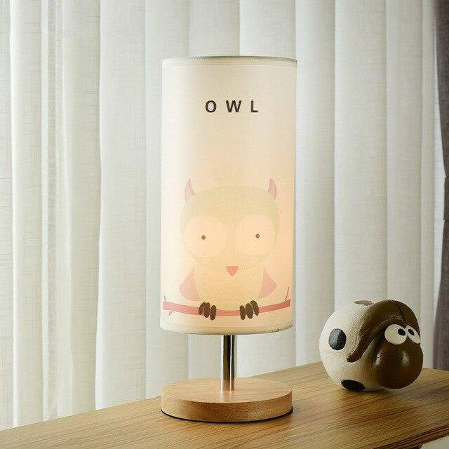 Lampe de chevet (ou bureau) en bois avec dessin d'animaux pour enfant