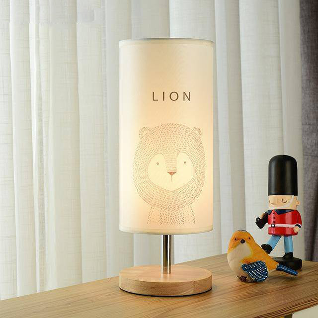 Lampe de chevet (ou bureau) en bois avec dessin d'animaux pour enfant