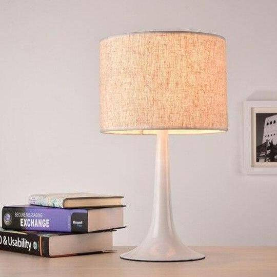 Lampe de chevet moderne LED avec abat-jour en tissu