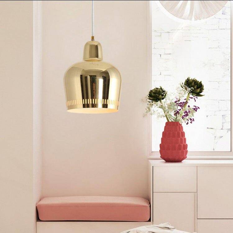 Suspension design LED avec abat-jour arrondi en métal Luxury Alto