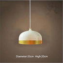 Suspension design LED avec abat-jour en métal arrondi au bords dorés Loft