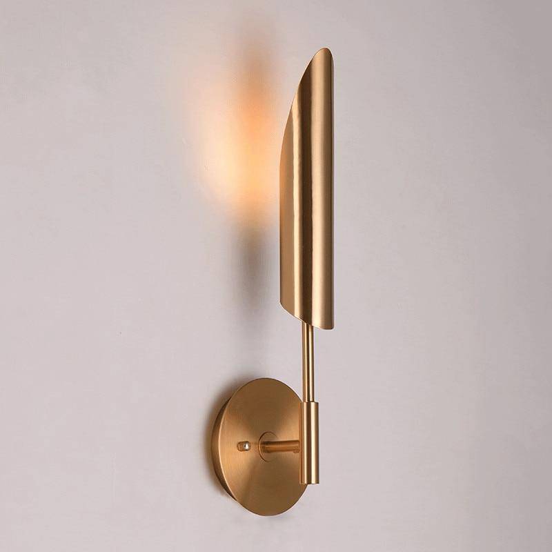 Applique murale design à LED tube Bronze
