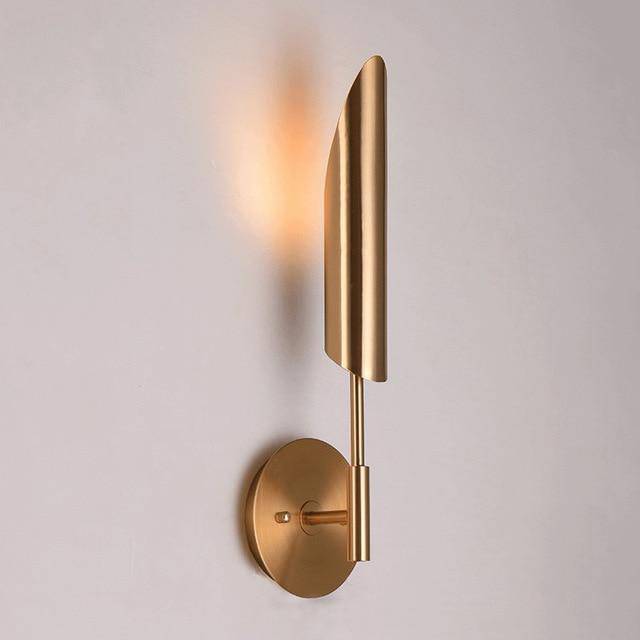 Applique murale design à LED tube Bronze