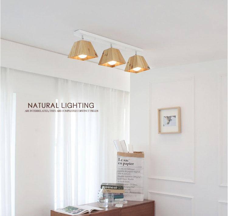 Ceiling lamp with Japanese wood cone