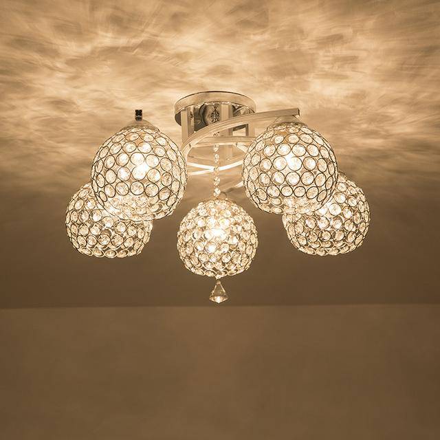 Lámpara de techo decorativa de cristal cromado