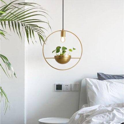 Suspension design LED ronde doré avec pot de fleur - vue 3 sur 5