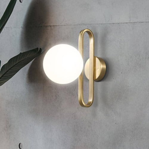 Applique murale design à LED avec anneau doré et boule en verre Sconce - vue 4 sur 6