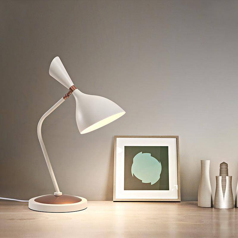 Lampe de bureau LED Victoire H66 cm sur socle ou pince