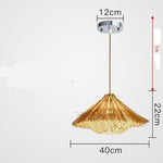 Suspension triangle en paille tissé Woven