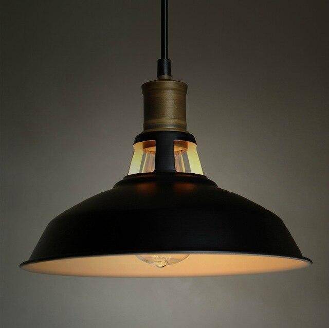 Lámpara de suspensión cono metálico Edison vintage