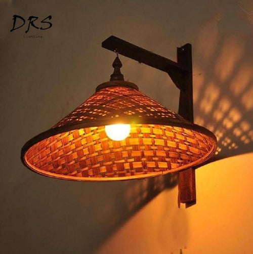 Applique avec abat-jour conique en bambou suspendu Chinese