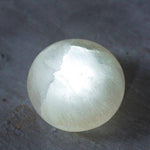 Lampe à poser en forme de cailloux à LED Mineral