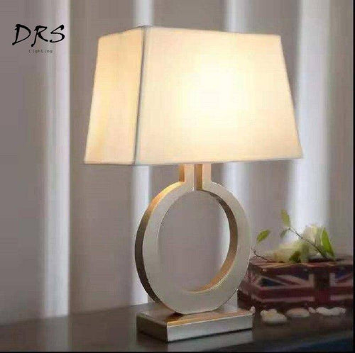 LED design table lamp in gold metal with lampshade Lampara