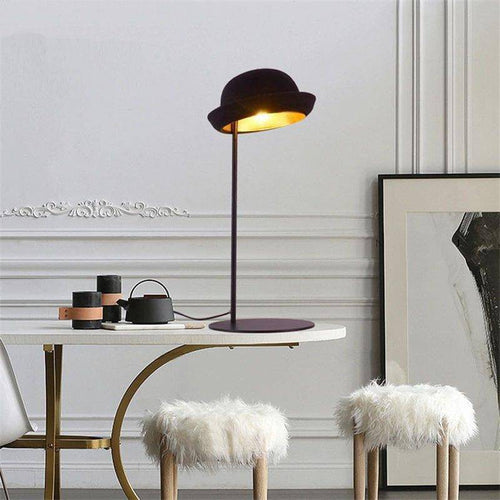 Lámpara de mesa design en forma de sombrero Polilla