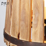 Suspension tonneau en bois antique Bucket