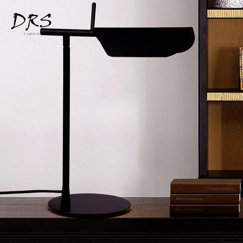 Italy simplistic design table lamp