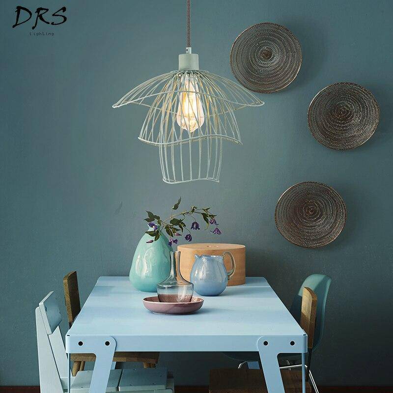 Suspension design en cage de couleur Concise - vue 7 sur 8