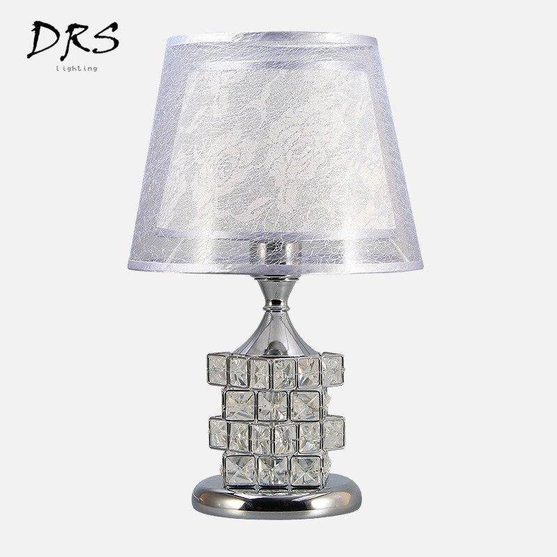Lampe de chevet abat-jour et cristaux Rubiks - vue 3 sur 8