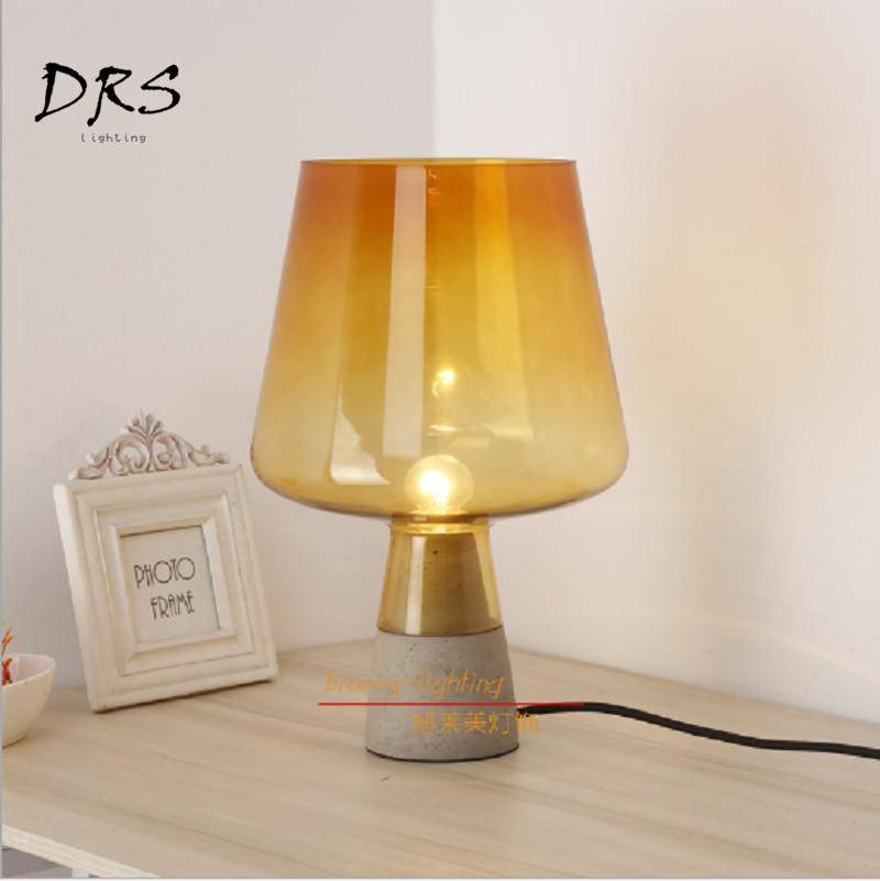 Lampe de chevet vintage en verre Loft - vue 3 sur 10